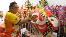 New lion heads, new hope for Year of the Dog