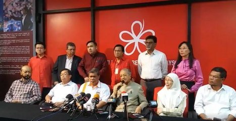 Pakatan to take RoS to court for keeping mum on application