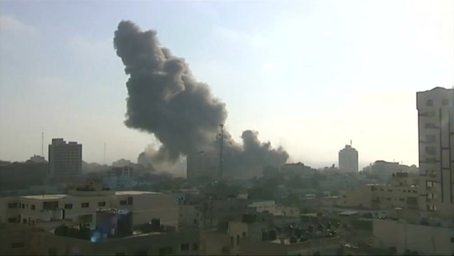 Israel and Gaza militants agree to ceasefire