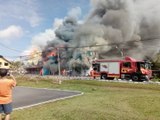 Fire breaks out in Betong shophouses