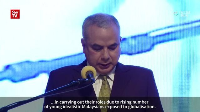 Sultan Perak: Play a positive role to protect citizens’ interests