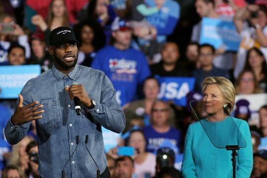 NBA star Lebron James campaigns with Clinton