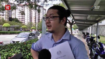 MACC questions Azmin's aide for five hours