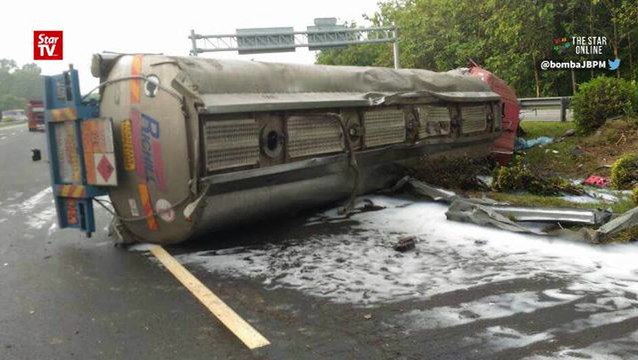 Fatal tanker lorry accident causes acid spill, road closure