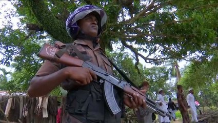 Скачать видео: Rohingya Muslims fleeing Myanmar pleads assistance from U.N