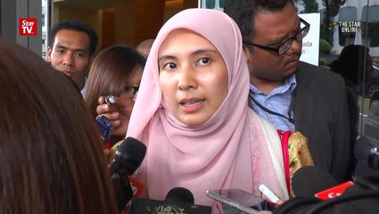 Télécharger la video: Nurul Izzah: I wouldn't wish for Sosma upon Jamal Yunos