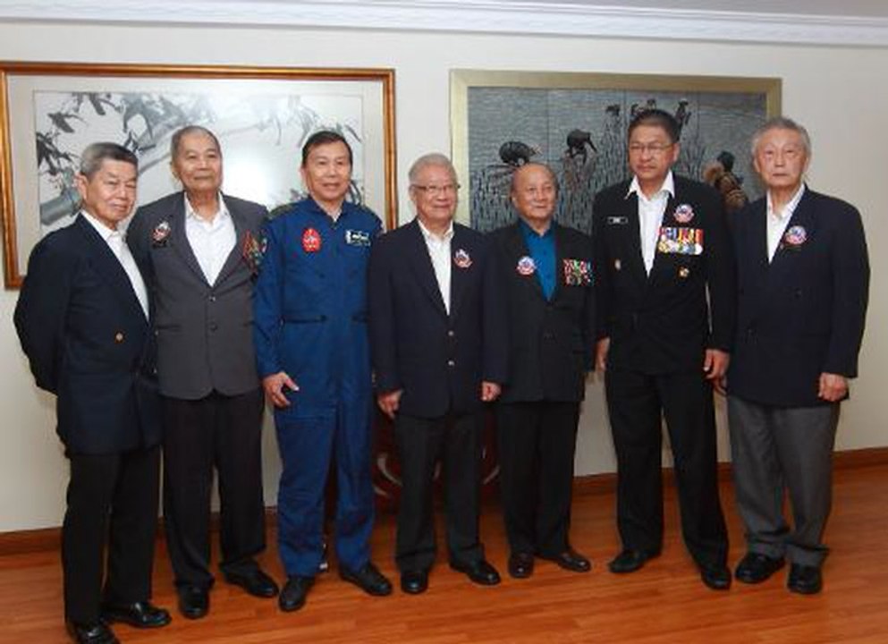 Armed Forces Veterans Tell Their Stories of Bravery and Sacrifice