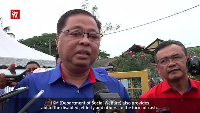 Ismail Sabri: If BR1M is bribery, I challenge Tun M to file report to MACC