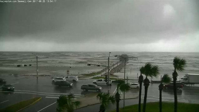 Hurricane Harvey grows to category 4