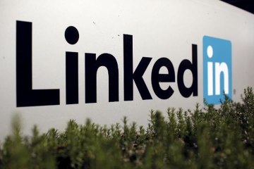 Russia blocks LinkedIn