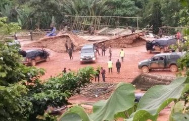 Orang asli blockades downed by police and forestry