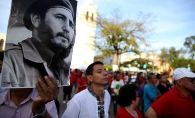 Latin Americans mourn Castro