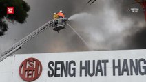 Factories in Juru ablaze for hours