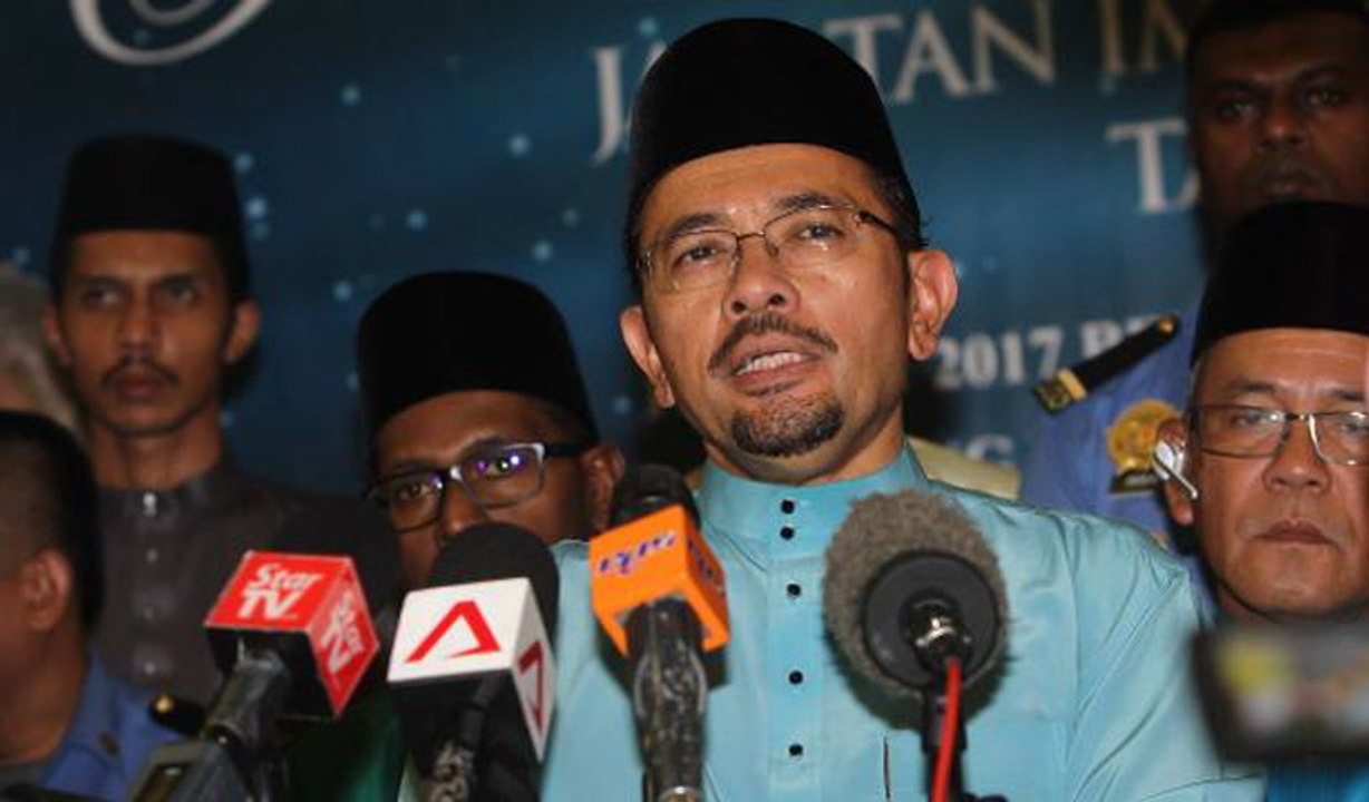 Immigration detention depots are not overcrowded