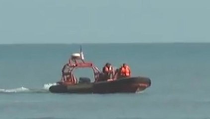 Teen drowns and another yet to be found in Terengganu beach