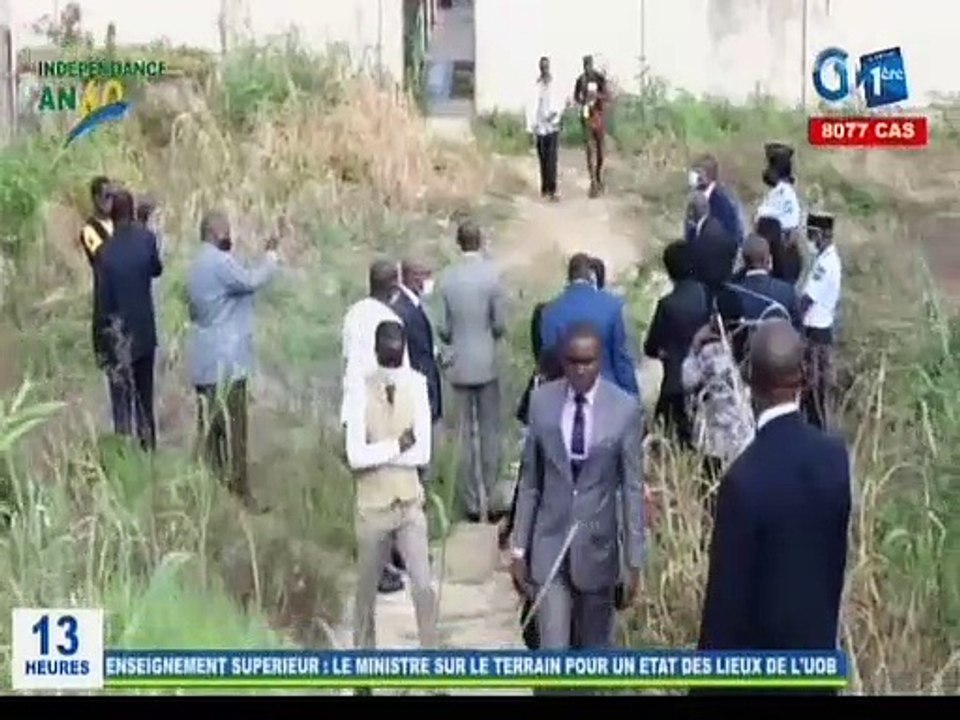 RTG / Visite du ministre de l’enseignement supérieur  à l’université Omar Bongo pour un état des lieux des infrastructures