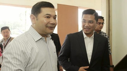 Azmin-Rafizi rivalry down a notch at Anwar’s PD by-polls candidacy announcement