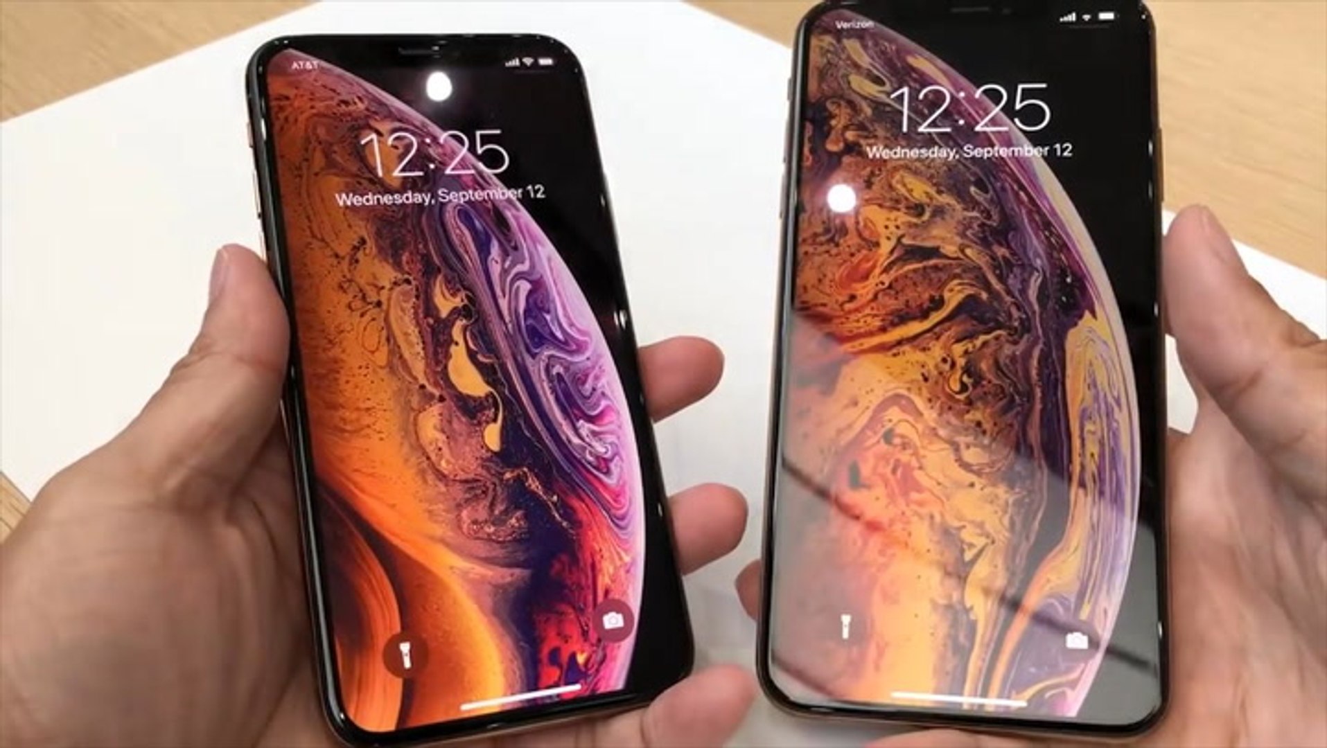 Straits Times Hands On With Iphone Xs And Xs Max Video Dailymotion