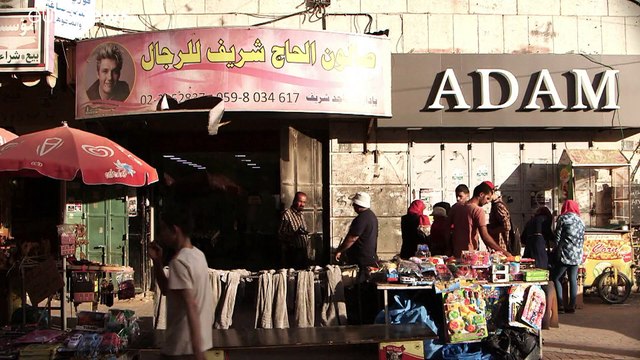 Palestinianos e colonos israelitas rejeitam acordo de paz anunciado