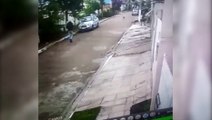 Vídeo mostra homem sendo sequestrado na frente de casa em Curitiba
