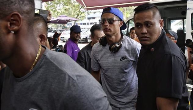 Cristiano Ronaldo arrives in Singapore for brief visit