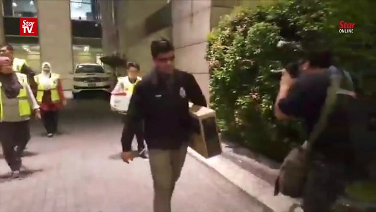 Documents seized from Najib’s apartment