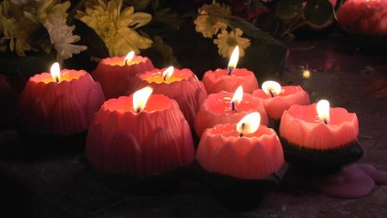 下载视频: Wesak Day parade attracts devotees and tourists in Kuala Lumpur