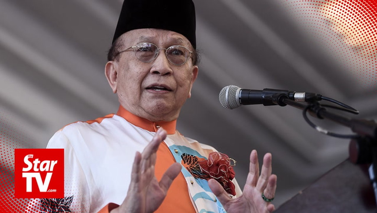 Rais Yatim: If we don’t support our local artist, who would?