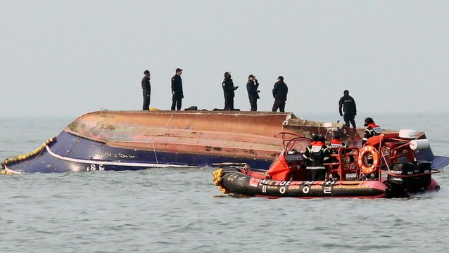 Fishing boat capsizes in South Korea, eight killed