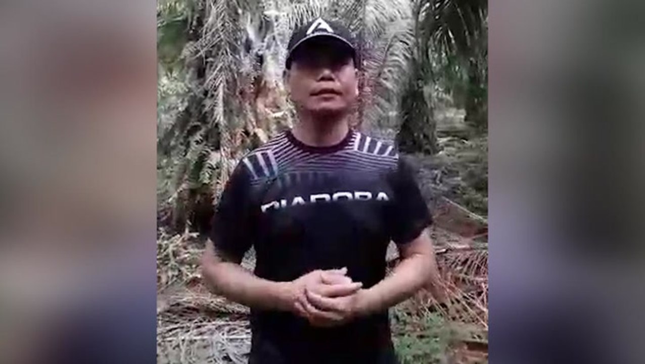 Jamal delivers message from oil palm plantation