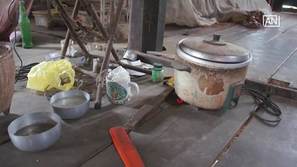[NTV 200418] Poor family helped out with home built with quick donation
