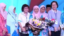 Wan Azizah recounts darkest hours before GE14