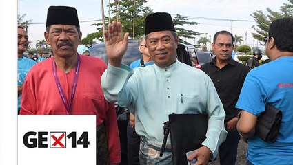 Muhyiddin in three-cornered fight, Salahuddin versus Nur Jazlan