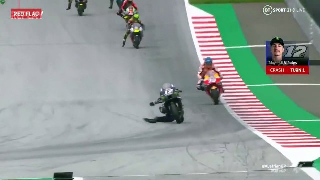 Maverick Viñales se tiró de la moto a 200 kilómetros por hora