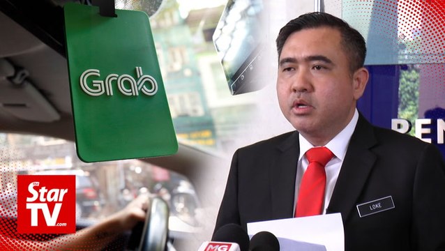 Loke: E-hailing drivers don't have to change status of vehicles