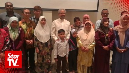 Waytha Moorthy, media clubs host Iftar dinner for hardcore poor