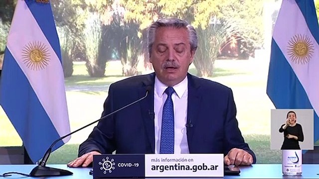 Argentina extiende restricciones por covid-19, más duras en provincias