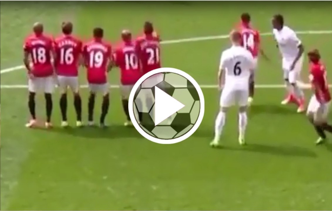 Cuando el defensor sabe más que el portero y lo deja en ridículo