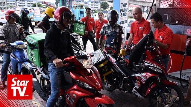 Kepong MP offers free petrol for food delivery motorcyclists