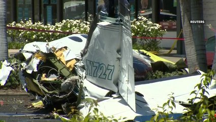 Light plane crashes, killing five in California