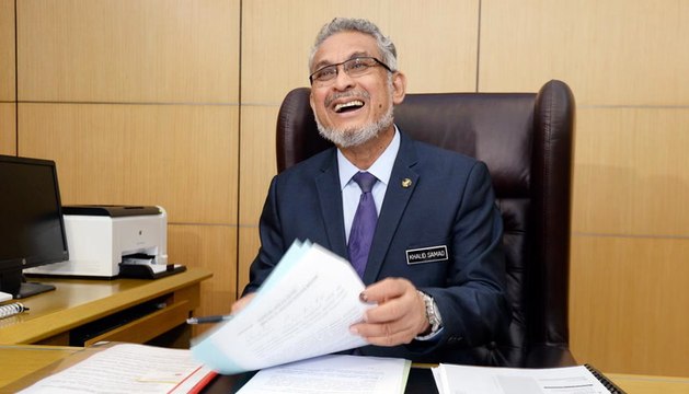 Interview with FT Minister Khalid Abdul Samad