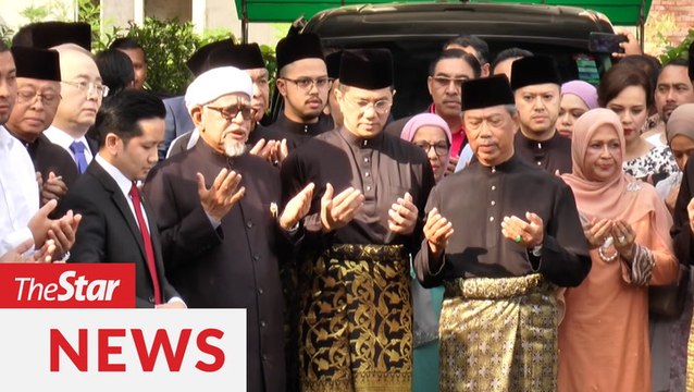 Muhyiddin heads to Istana to be sworn in as Malaysia's 8th Prime Minister