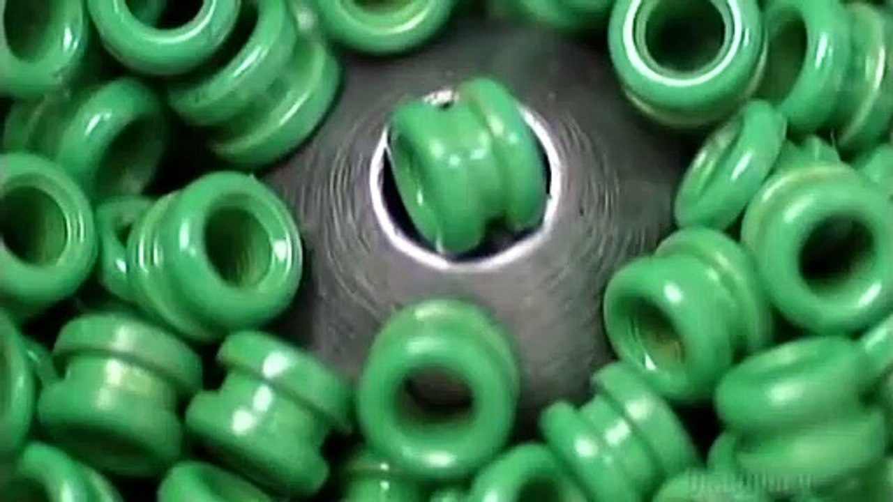 How Its Made - 281 Guitar Strings