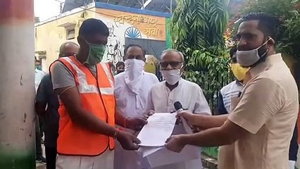 शामली: स्वतंत्र दिवस पर पालिकाध्यक्ष ने 3 कर्मचारियों को कोरोना योद्धा से नवाजा