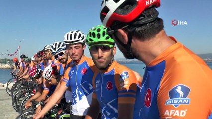 Gölcük Depreminin anısına onlarca kilometre bisiklet sürdüler