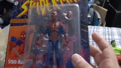 Open The Box - Marvel Legends Retro Spider-Man