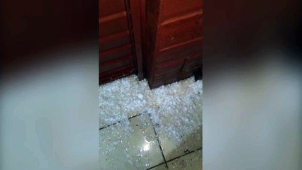 Vídeos mostram força do temporal que atingiu Santa Tereza do Oeste