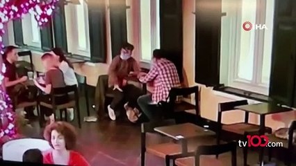 Pes dedirten hırsızlık! Cerrahi maskeli hırsız kaşla göz arasında genç kızın çantasını çaldı