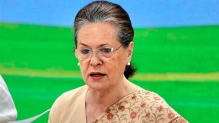 Sonia Gandhi targets Modi govt. on Independence Day