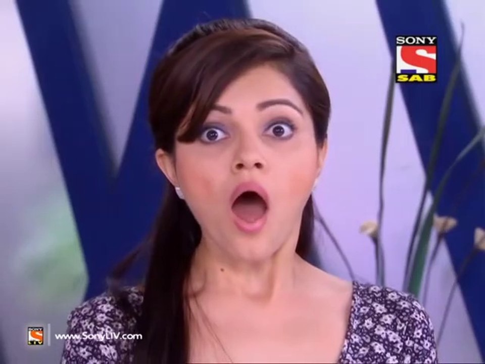 Jeannie aur Juju Episode 337 - Vicky Give Gifts To Everyone